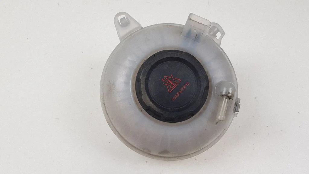 Coolant expansion tank/reservoir 5Q0121407T