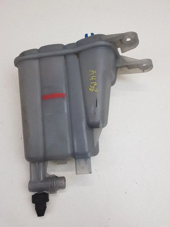 Coolant expansion tank/reservoir – Audi A4 Allroad B8 (2008-2016)