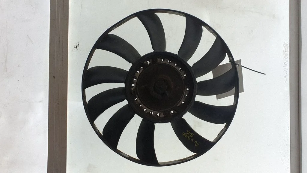 Electric radiator cooling fan 058121301B