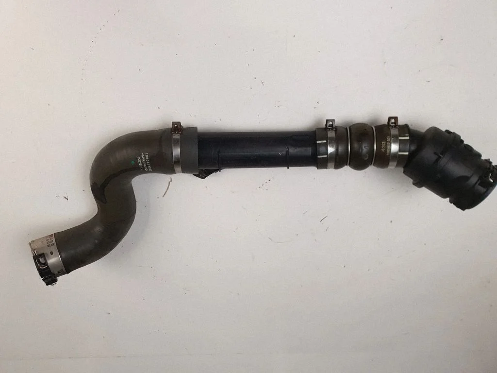 Intercooler hose/pipe 144604607R