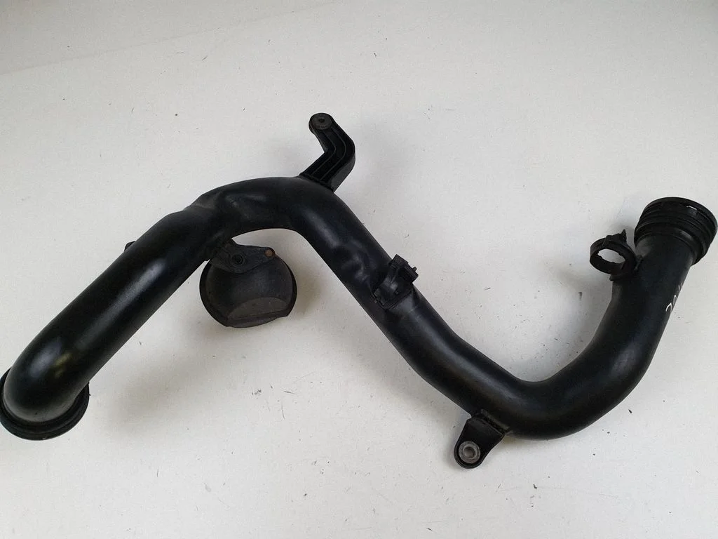 Intercooler hose/pipe 1K0145770