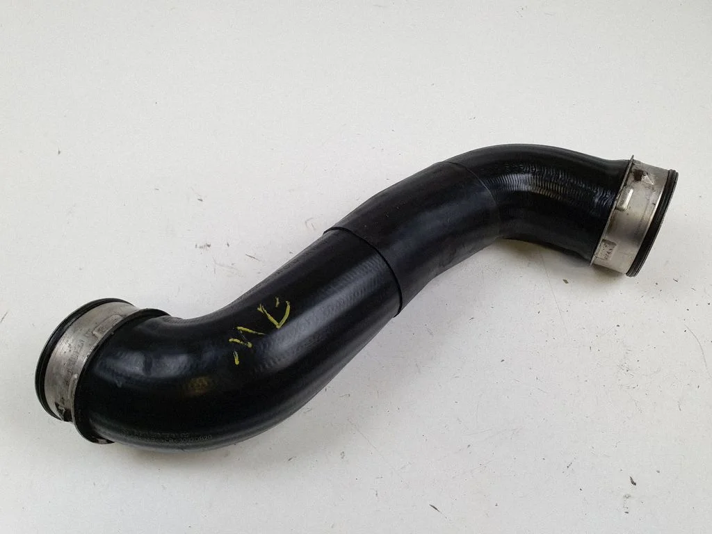 Intercooler hose/pipe A2115283782