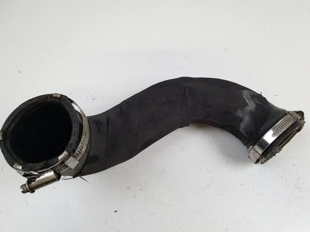 Intercooler hose/pipe 8K0145709E