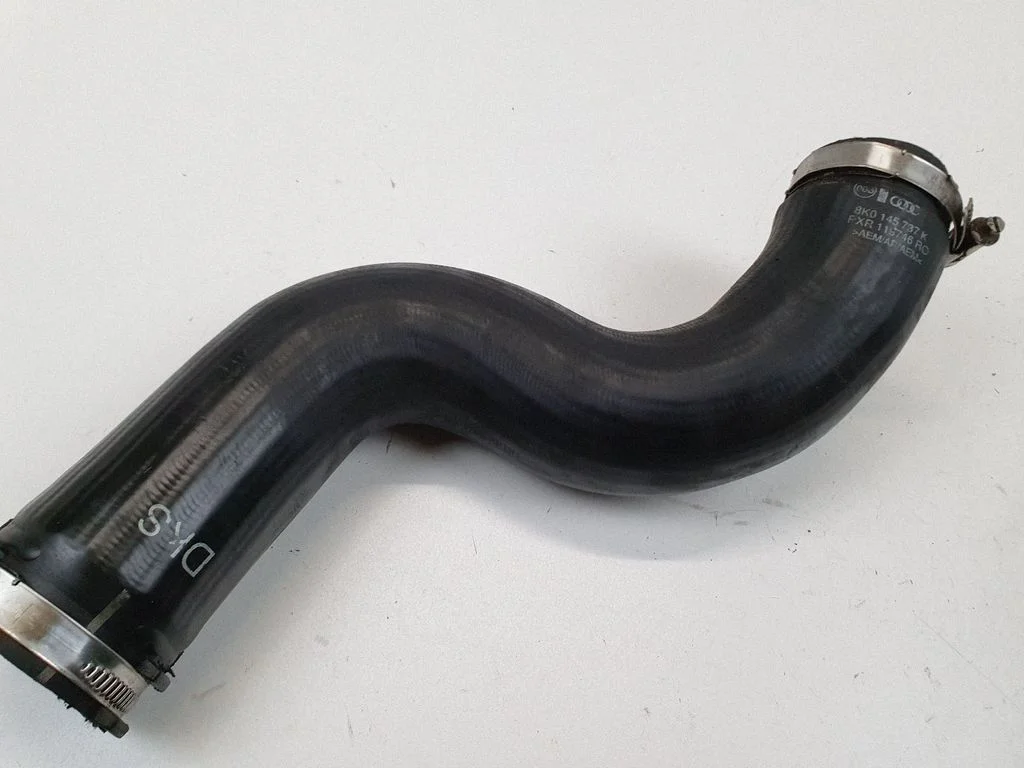 Vahejahuti voolik (-ud)/ toru (-d) – Audi A4 Allroad B8 (2008-2016)