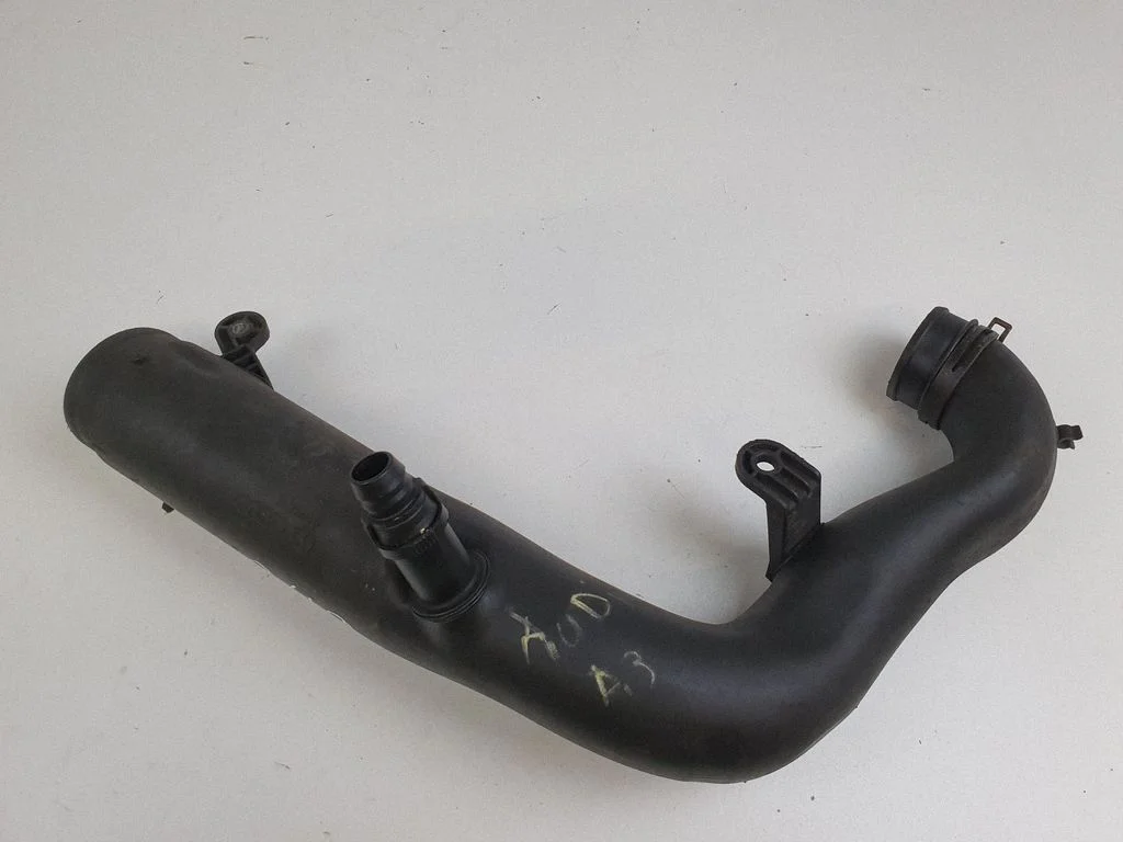 Wąż / rura intercoolera – Audi A3 S3 8P (2003-2012)