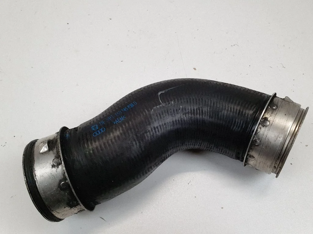 Starpdzesētāja šļūtene (-es)/ caurule (-es) – Volkswagen Golf Plus (2005-2013)