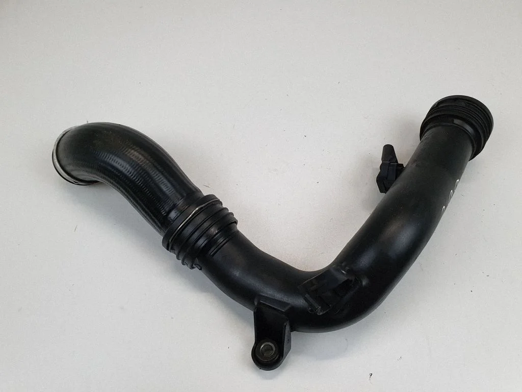 Intercooler hose/pipe 1K0145988D