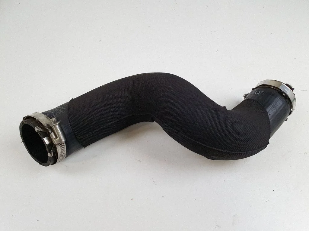 Intercooler hose/pipe – Audi Q5 SQ5 8R (2008-2017)