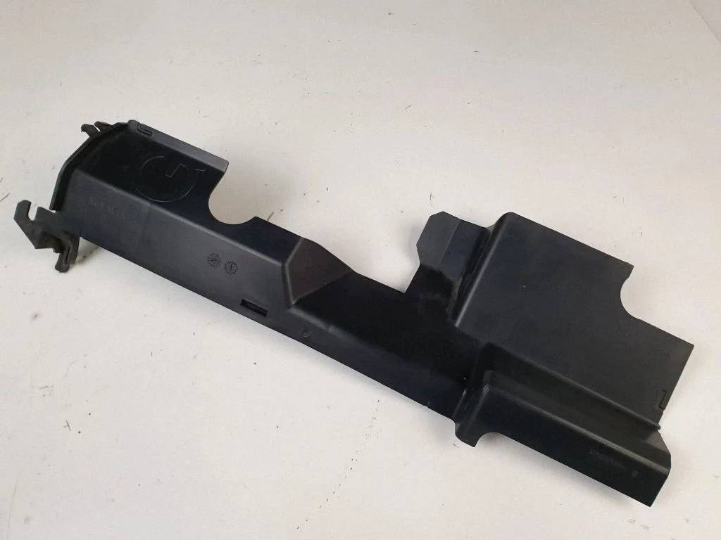 Intercooler air guide/duct channel – Renault Scenic III - Grand scenic III (2009-2016)