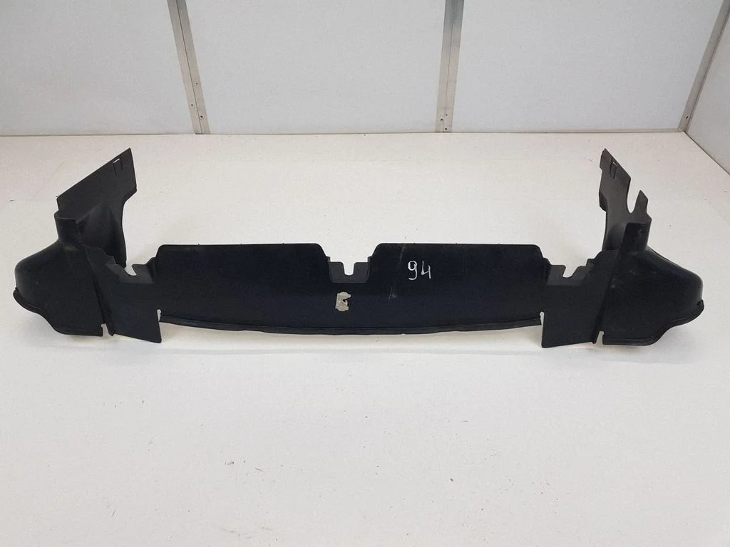 Intercooler air guide/duct channel GJ328327A – Land Rover Evoque I (2011-2018)
