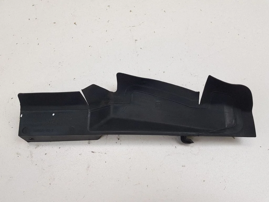 Intercooler air guide/duct channel – Audi A3 S3 8L (1996-2003)