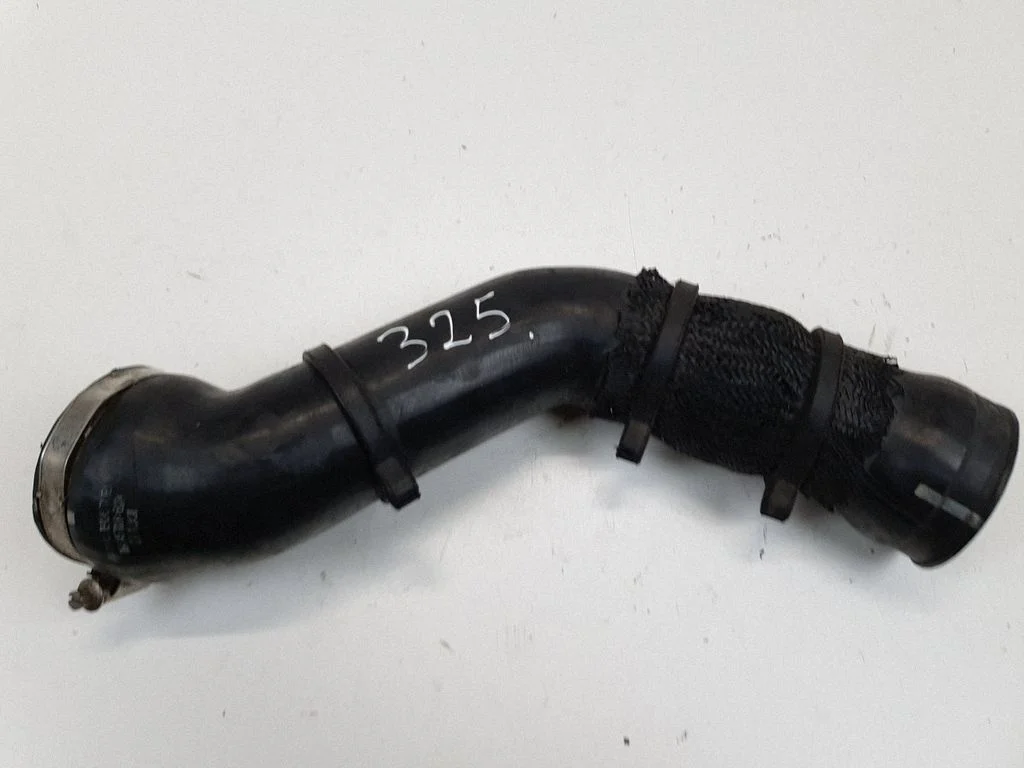 Intercooler hose/pipe 06A145708B – Audi TT Mk1 (1999-2006)