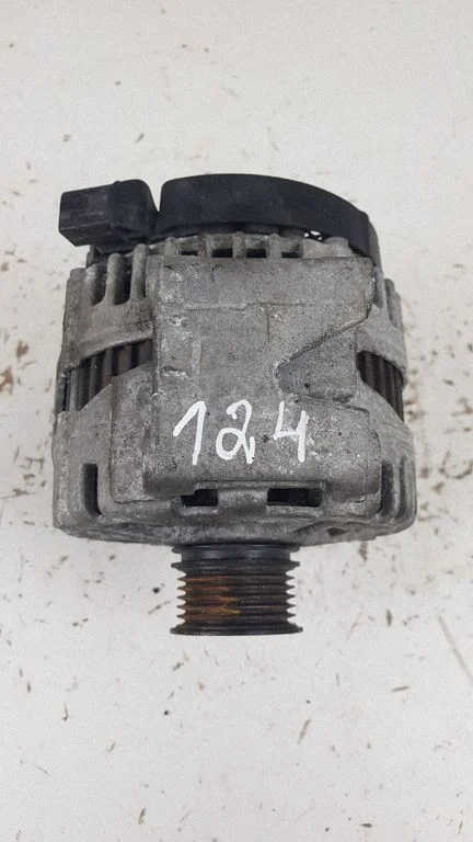 Generator/alternator A1561540102 – Mercedes-Benz C-Class AMG W204 (2007-2014)