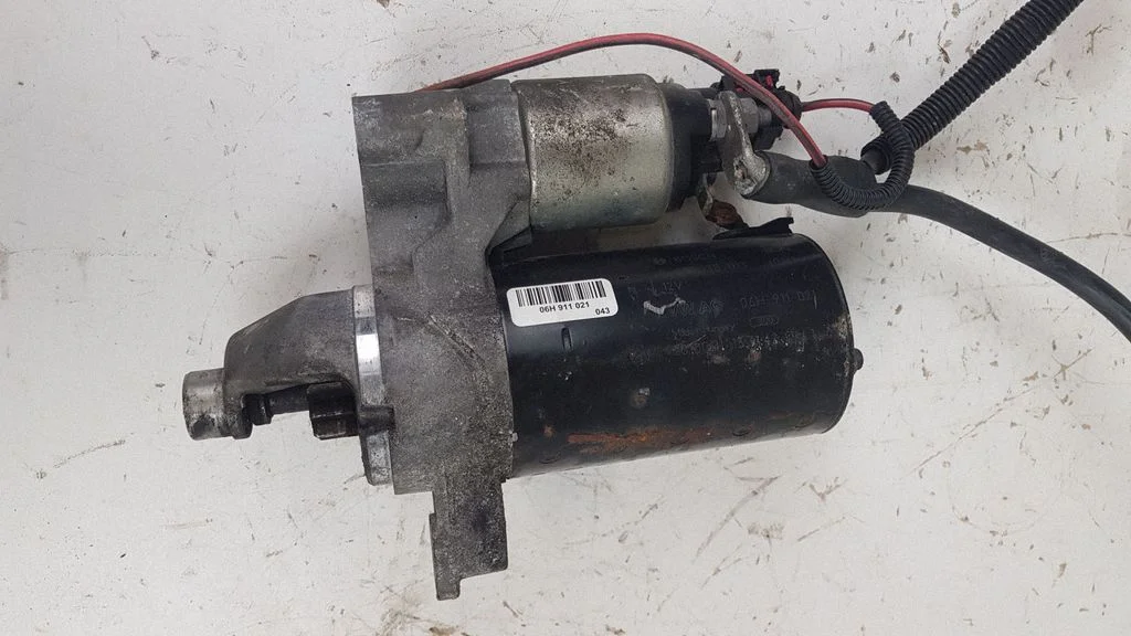Starter 06H911021