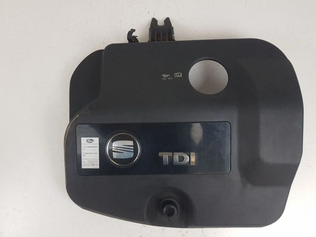 Engine cover (trim) – Seat Alhambra (Mk1) (1996-2010)