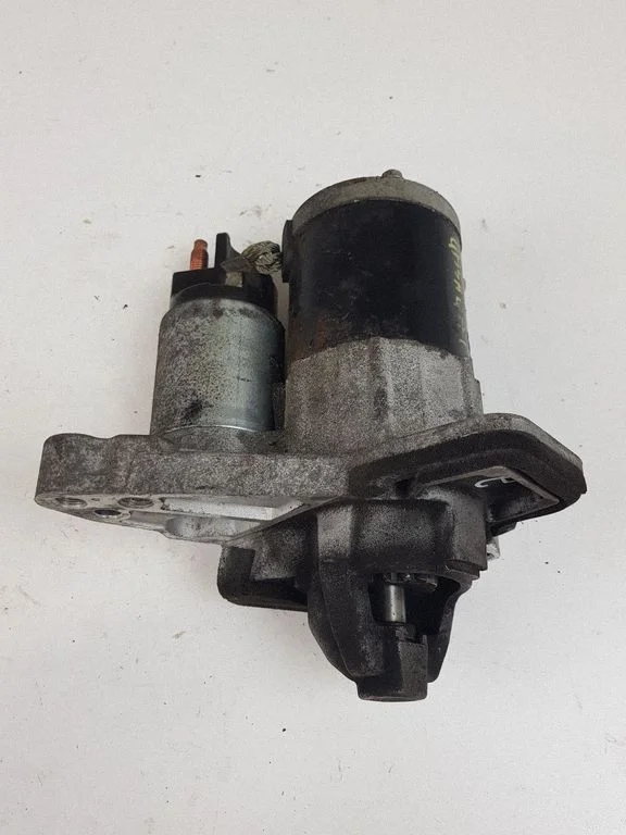 Starter motor 233004979R