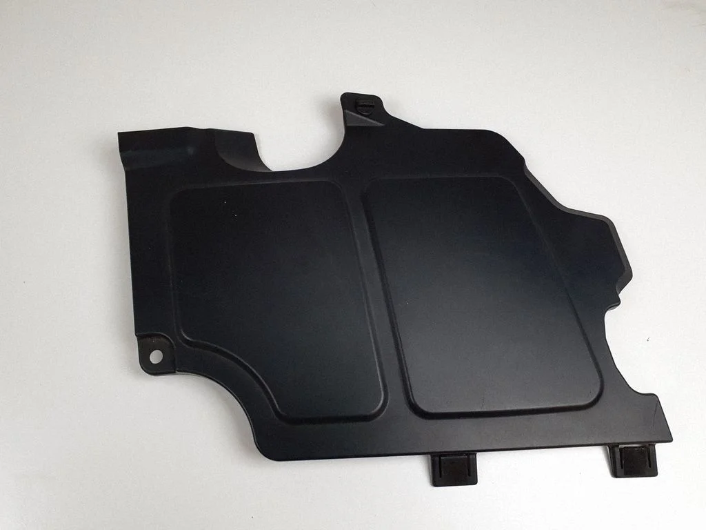 Engine cover (trim) 7510909