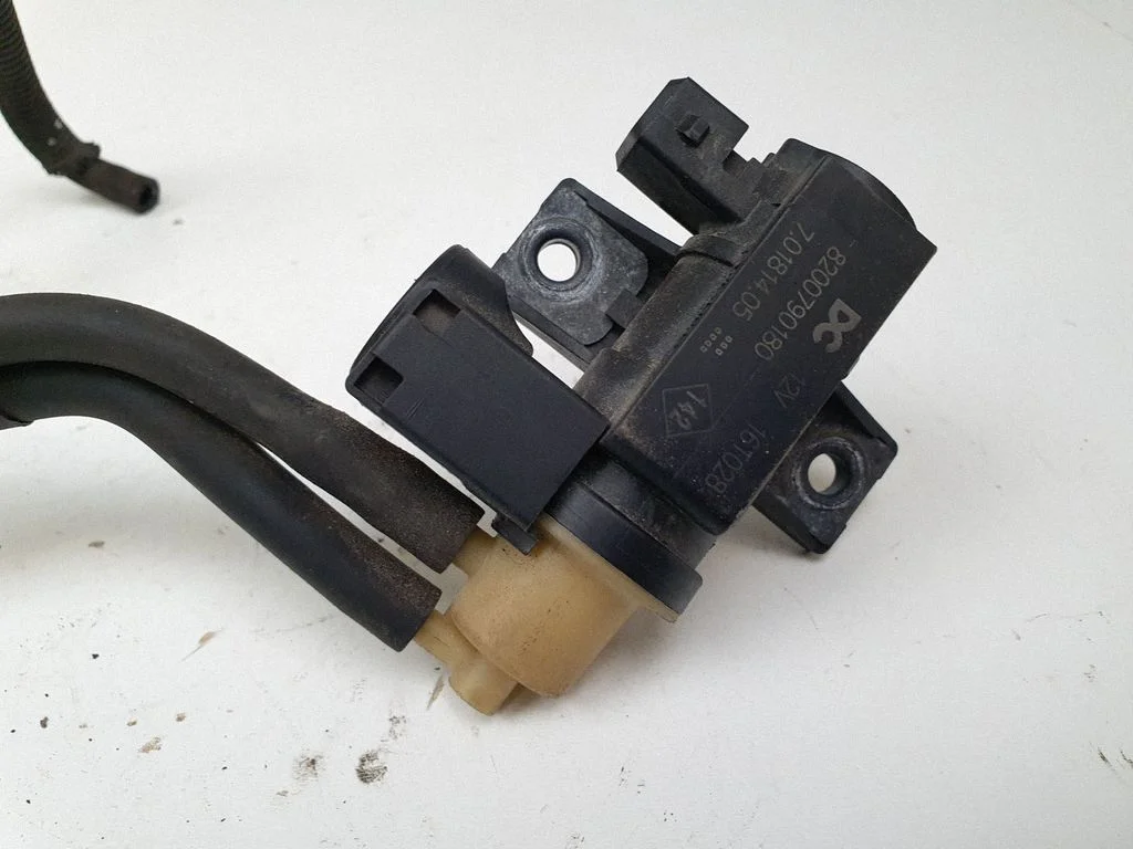 Turbo solenoīda vārsts 8200790180