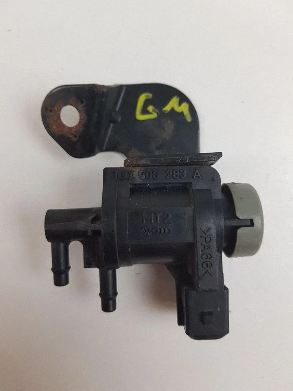 Solenoidklapp 1J0906283A