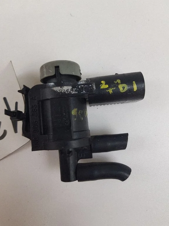 Zawór elektromagnetyczny turbo 1K0906283A