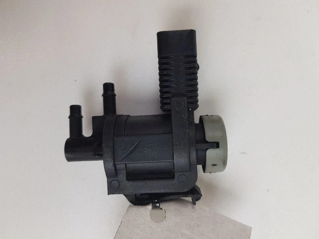 Zawór elektromagnetyczny turbo 1K0906283A