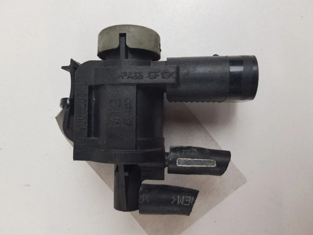 Turbo solenoid valve 1J0906283C
