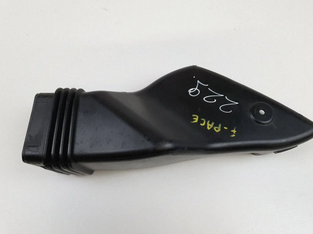 Air intake duct part HK839A675BB