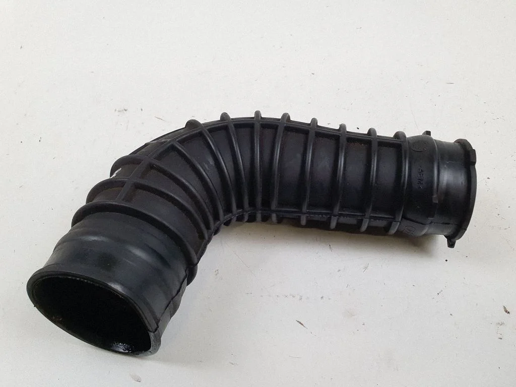 Õhuvõtukanali osa (-d) 057129628B