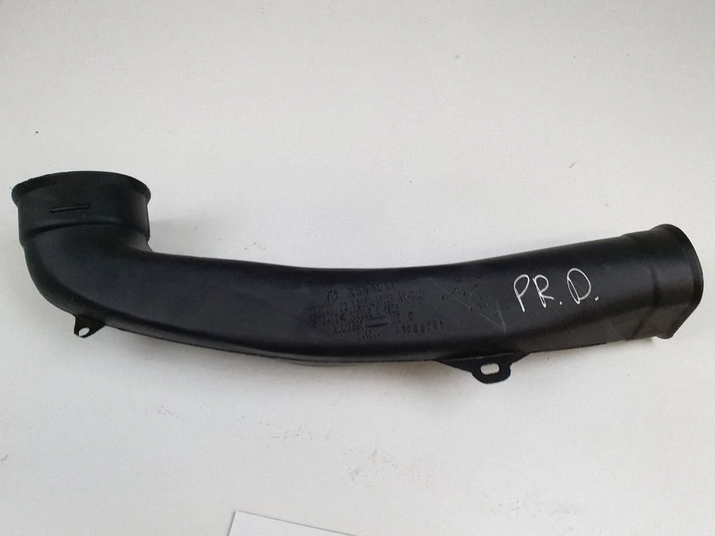 Air intake duct part – front right