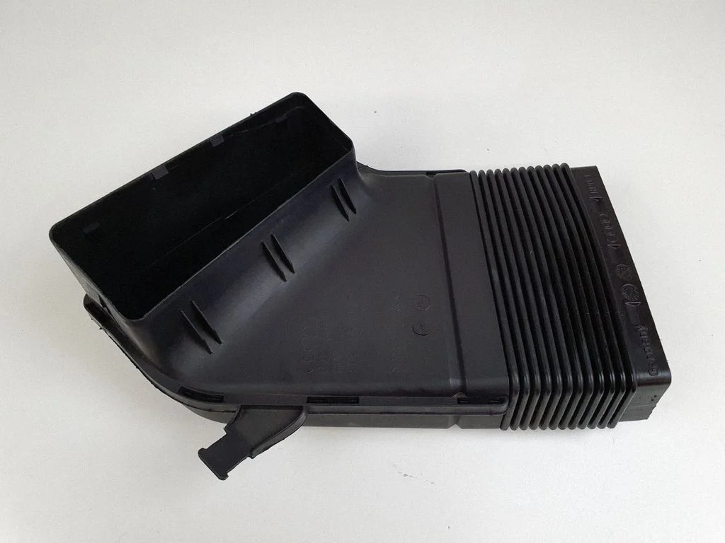 Air intake duct part 8E0129617