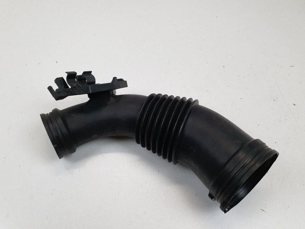 Air intake duct part 059129615F