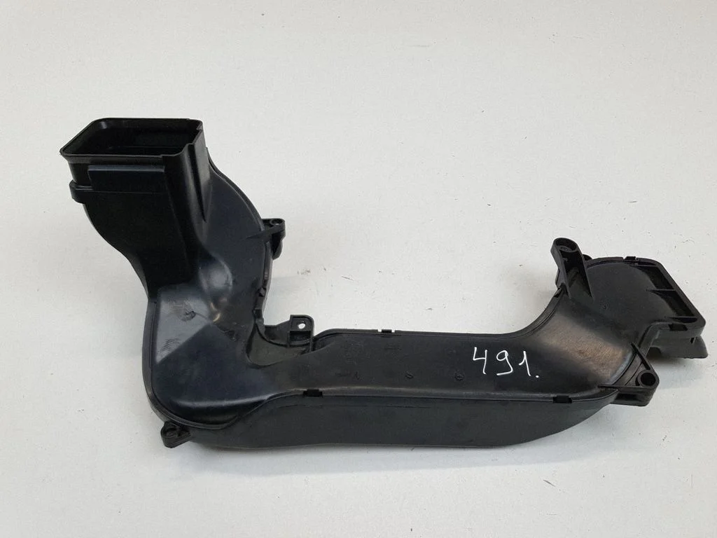Air intake duct part 9129315