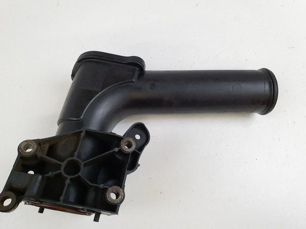 Air intake duct part A6460902737
