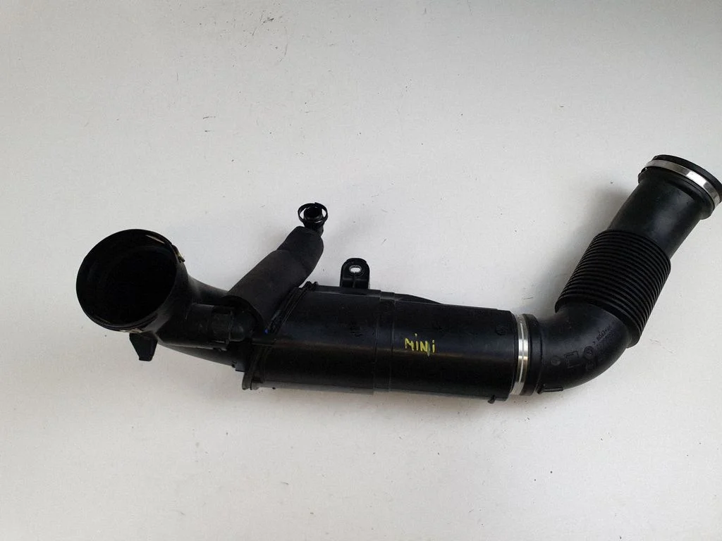 Gaisa caurule uz turbīnu 7621015
