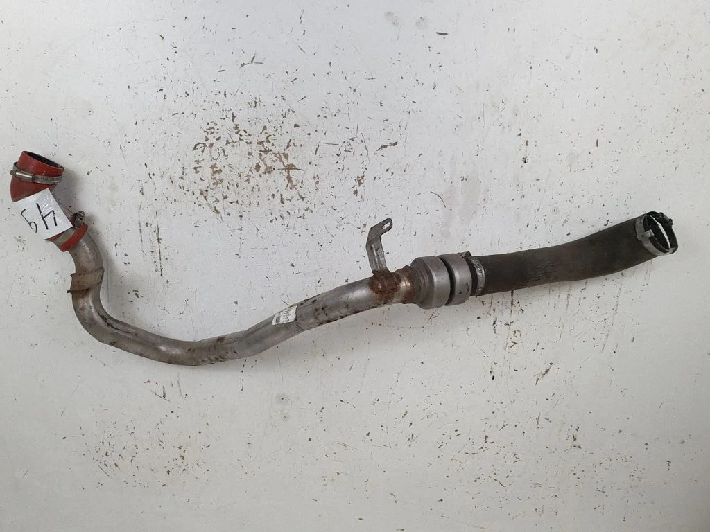 Turbo air intake inlet pipe/hose BH526C646AE