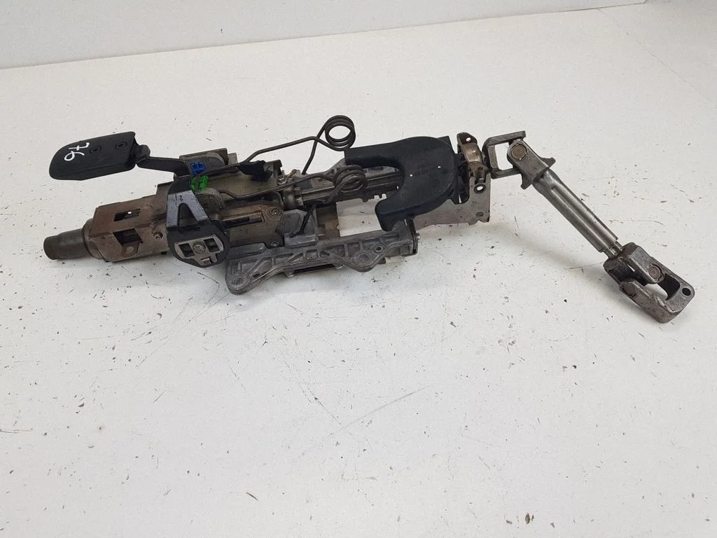 Steering wheel axle 8P2419502F – Audi A3 S3 8P (2003-2012)