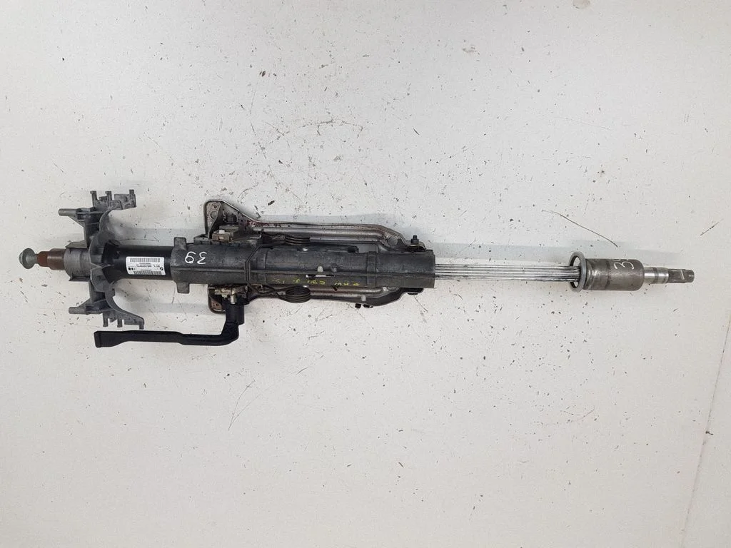 Steering wheel axle 6786891