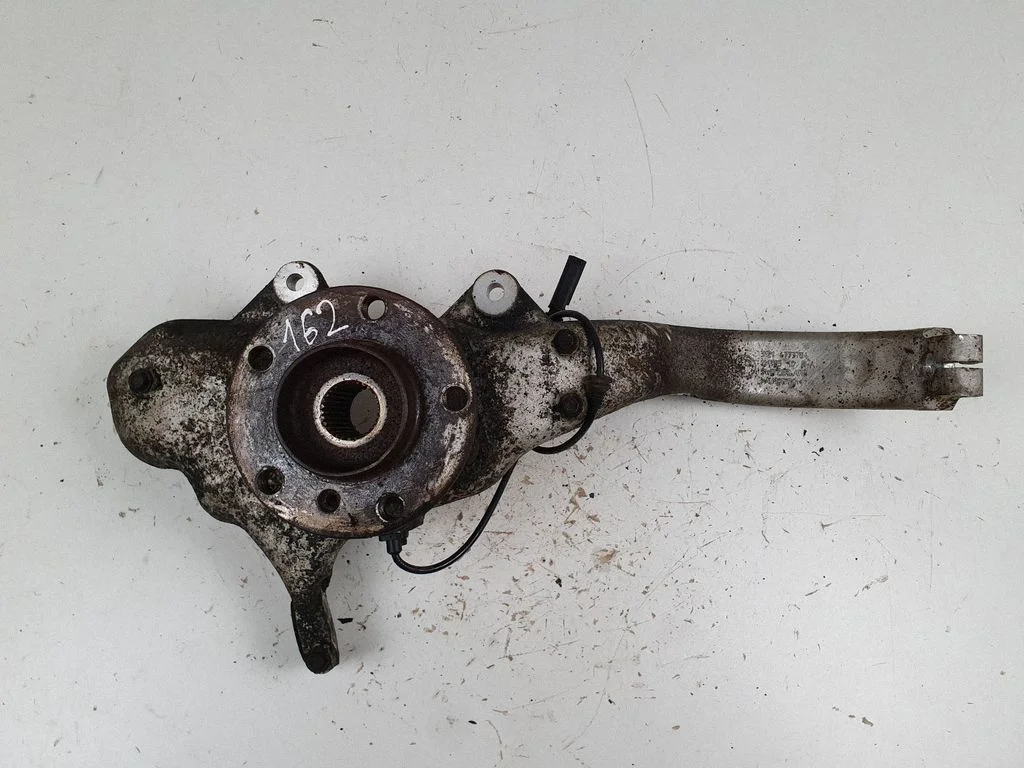 Zwrotnica przednia 6773784 – BMW X5 E70 (2006-2013)