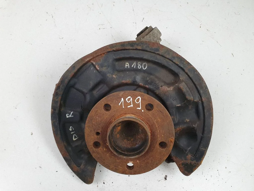 Rear wheel hub spindle/knuckle – Mercedes-Benz B-Class W246 W242 (2011-2017)