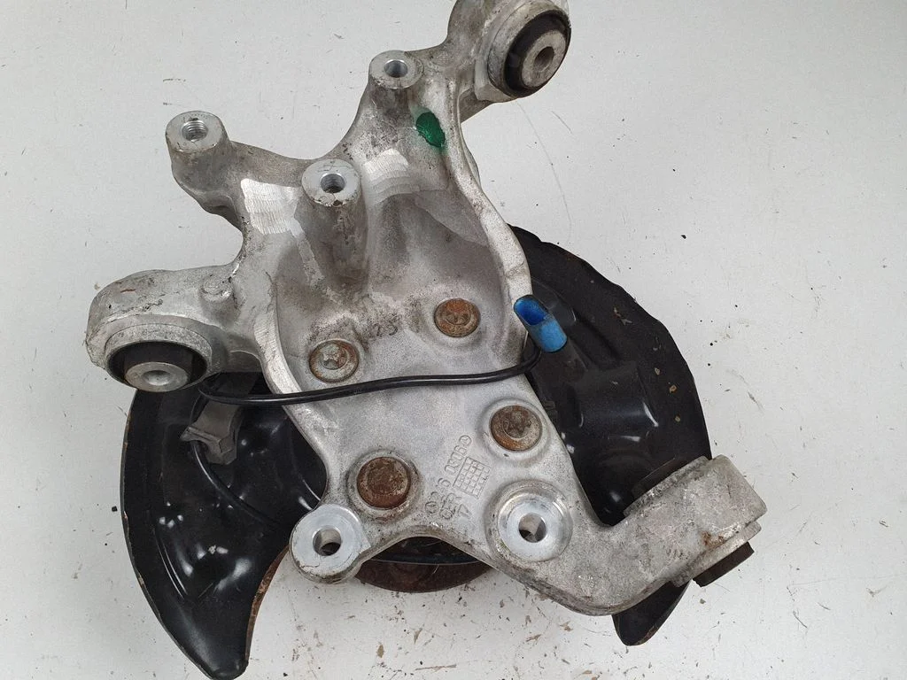 Rear wheel hub spindle/knuckle – Mercedes-Benz A-Class W176 (2012-2018)