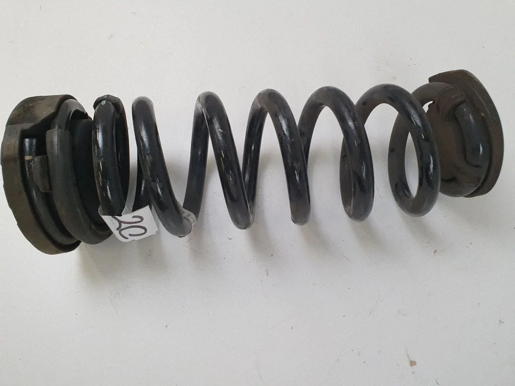 Rear coil spring HK835534CC