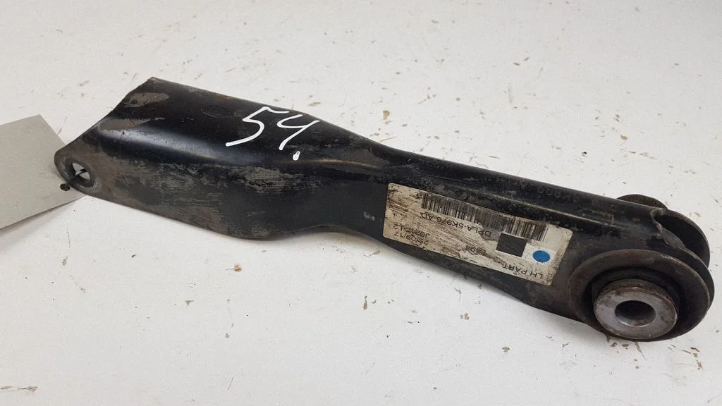 Rear control arm – Land Rover Range Rover Sport L494 (2013-)