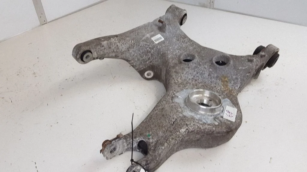 Rear upper control arm/wishbone HPLA5B531AB
