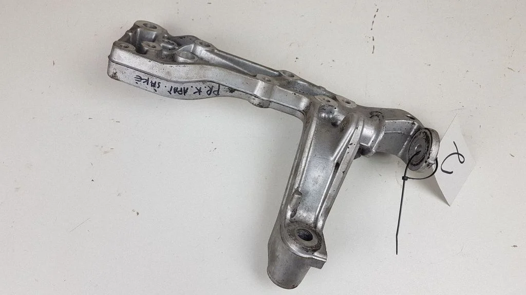 Front lower control arm/wishbone 1K0199295E