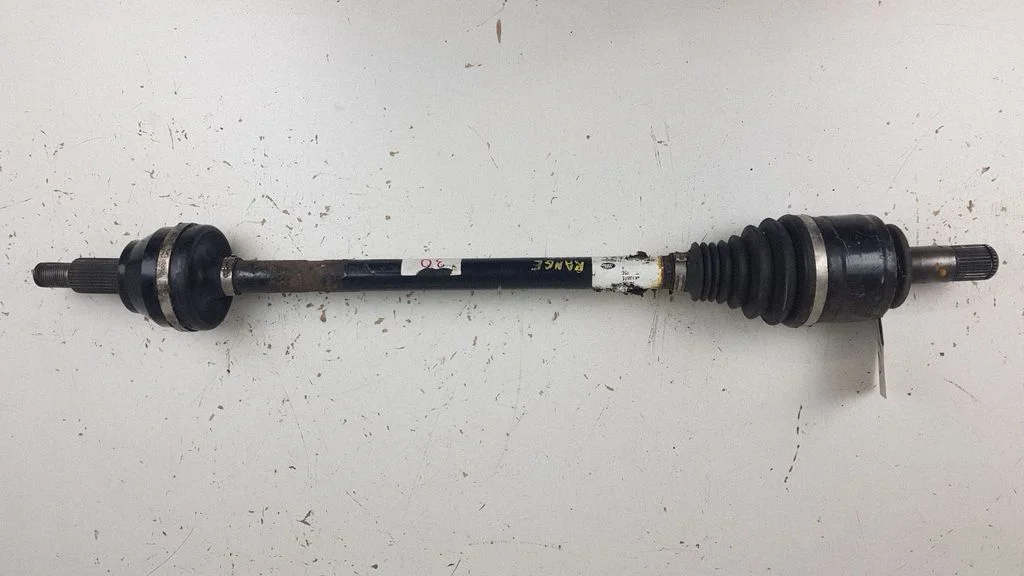 Rear driveshaft – rear right