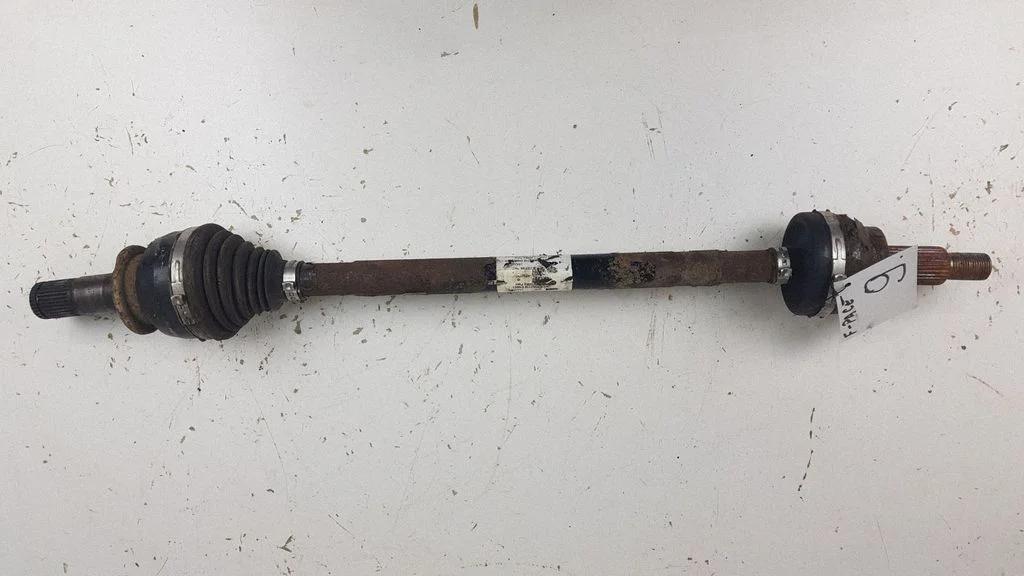 Rear driveshaft – rear left