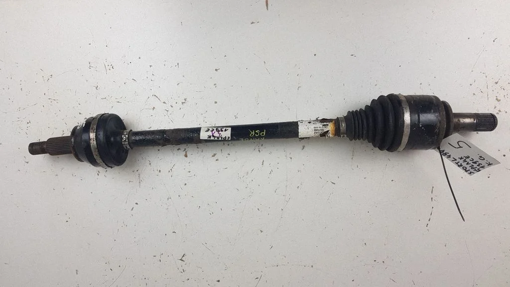 Rear driveshaft – rear left
