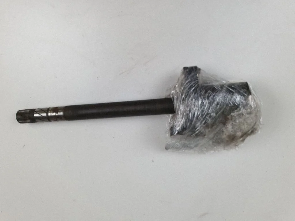 Front driveshaft – front right