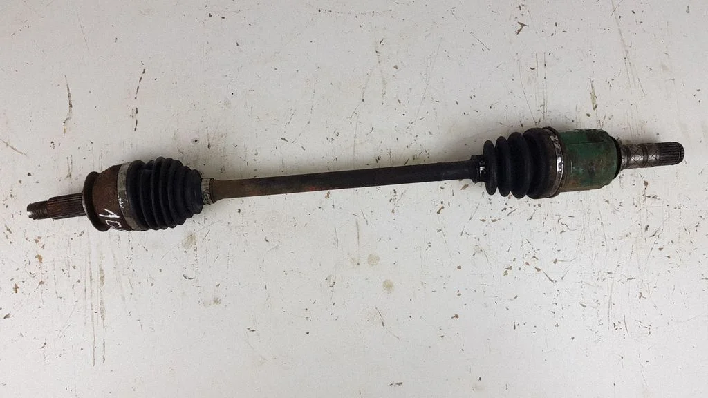 Front driveshaft – Subaru Legacy (1999-2003)