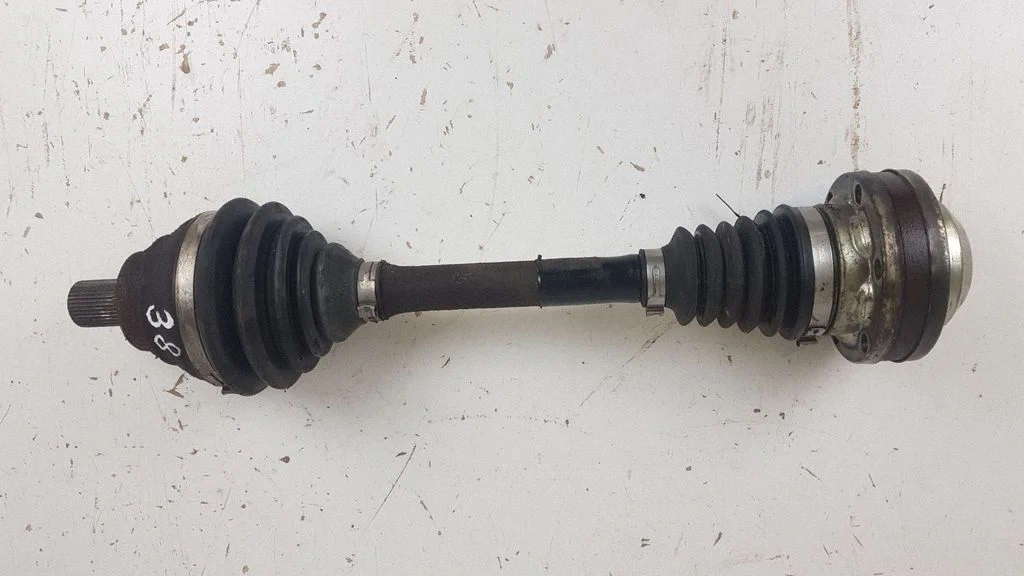 Front driveshaft – front left